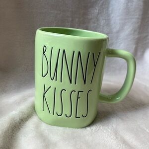 Rae Dunn Bunny Kisses Easter Holiday Green Coffee Mug. NWT. Green Interior.